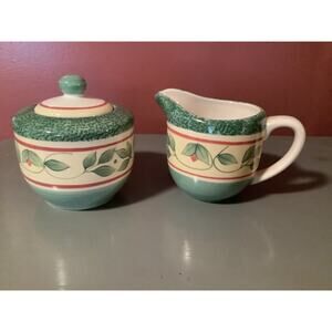 Pfaltzgraff 'Garden District' Pattern (Retired) Creamer & Sugar Bowl/Lid, 2004